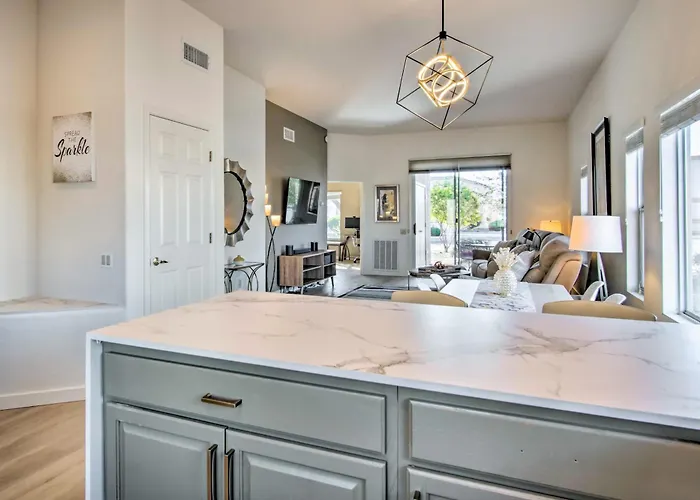 Holiday home 55+ Community W/ Pool & Spa: Valley Retreat! (adults Only)