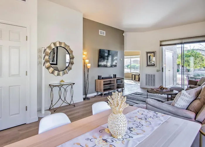 55+ Community W/ Pool & Spa: Valley Retreat! (adults Only) Holiday home Green Valley